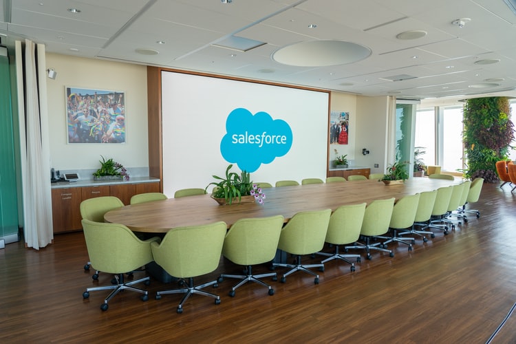 Meeting Rooms Cleaning Services Florida